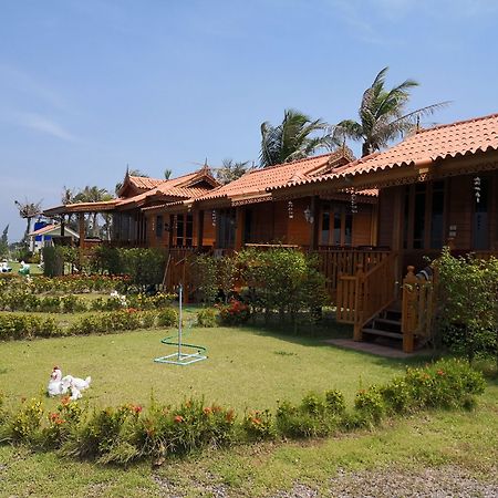 Baan Anoma & Resort Cha-Am Exterior photo